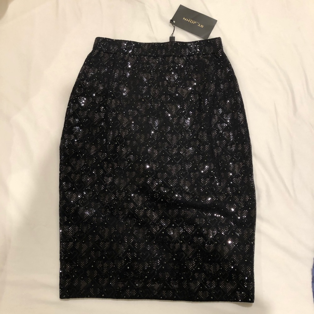 New* St. John heart sequin bodycon skirt